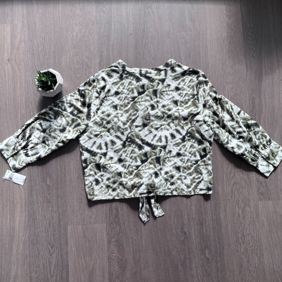 INC International Concepts Print Cropped Button-Down Shirt with Front Knot - Picture 11 of 13